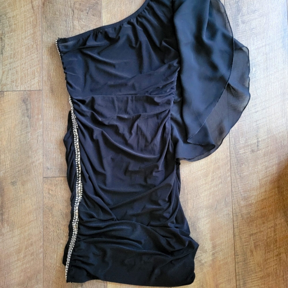 Black One Shoulder Party Dress